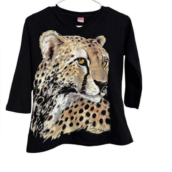 Cheetah Graphic Womens V Neck Shirt Wildlife Big Cat Art Small LAT Black - Picture 1 of 2